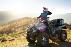 alquiler de quads en Gúdar - mujer